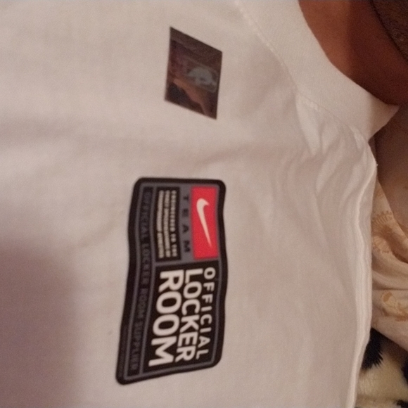 Toronto Raptors 2019 locker room official licenced NBA NIKEa  t shirt Champions - Picture 4 of 5